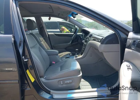 2004 Lexus Es 330 z USA, uszkodzony, nr VIN JTHBA30G445032008